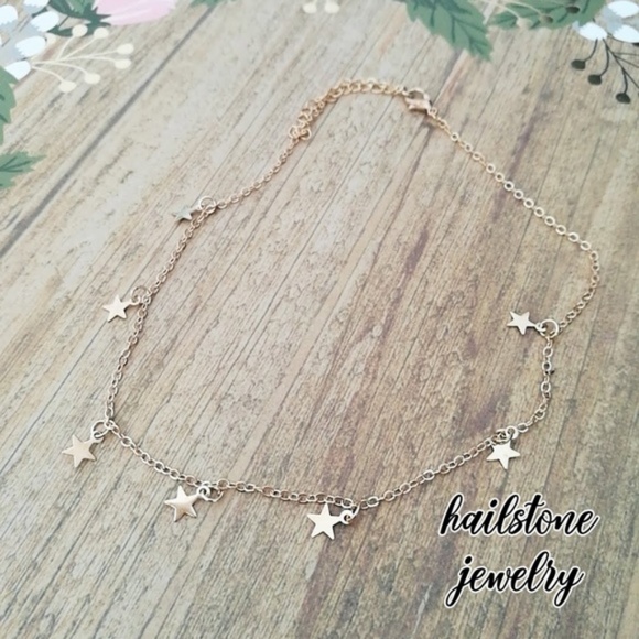 Dainty Star Choker Necklace [Gold] - Picture 5 of 7